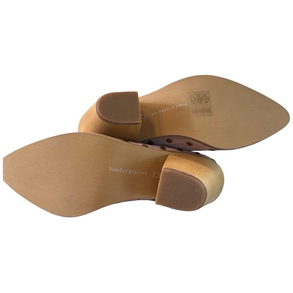 Natural Leather Studded Boots 7.5 Western Line Dancing NWB $158 Band of Gypsies - Picture 7 of 7